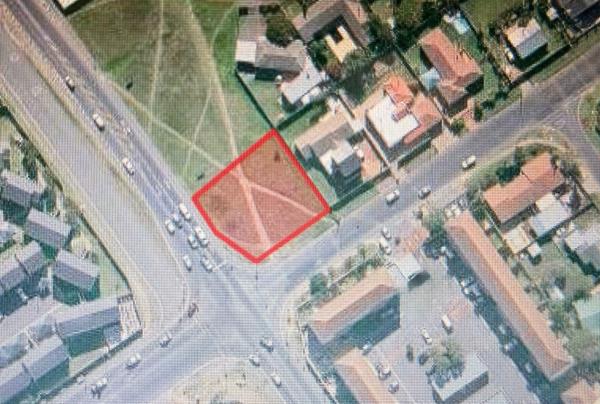 946 m² Land