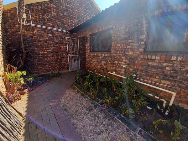 2 Bedroom Townhouse