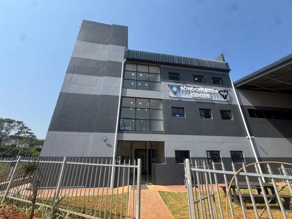 195 m² Commercial space