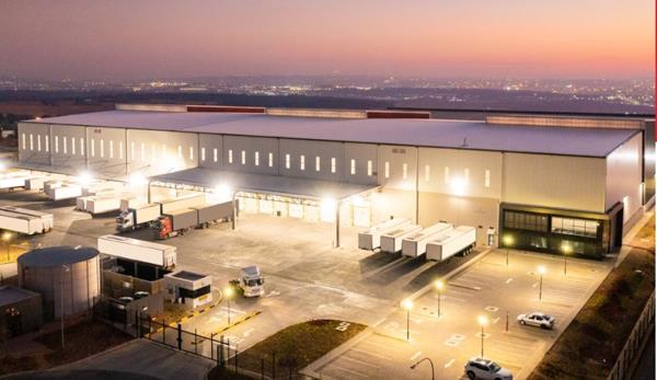 11 366 m² Industrial space