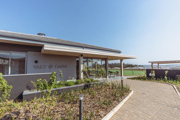304 m² Land
