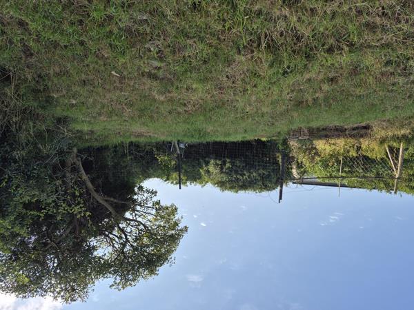 1 352 m² Land