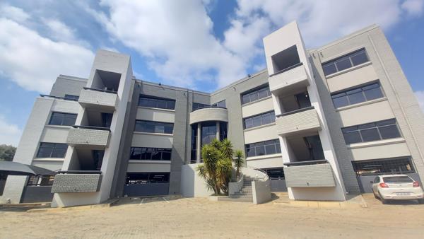 329 m² Commercial space