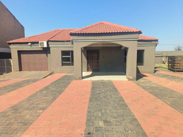 2 Bedroom House