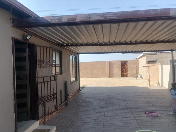 2 Bedroom House