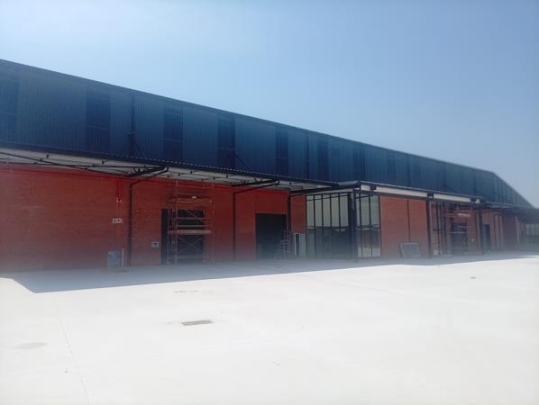 2 200 m² Industrial space