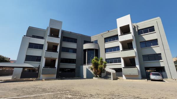 319 m² Office Space
