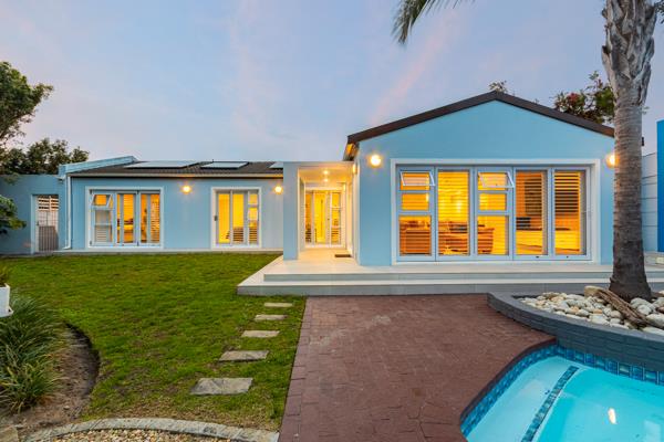 6 Bedroom House