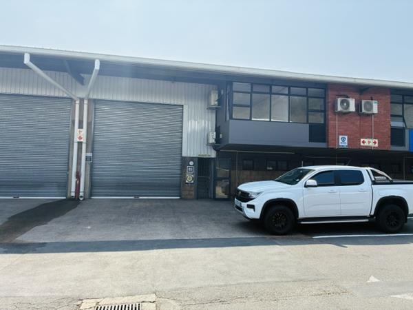 296 m² Industrial space