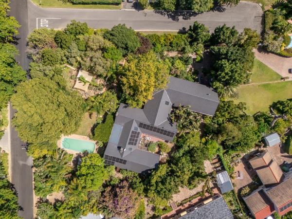 7 Bedroom House