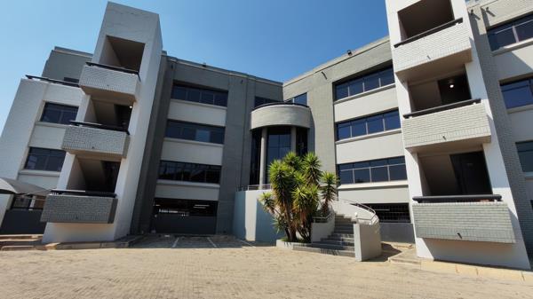 329 m² Office Space