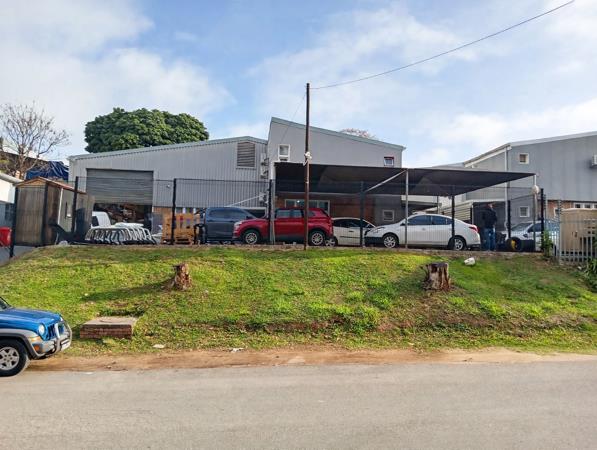 560 m² Industrial space