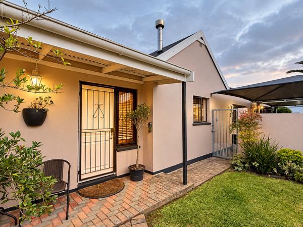 2 Bedroom House