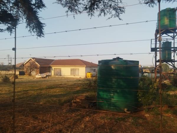 2 416 ha Smallholding