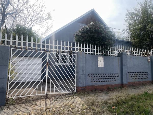6 Bedroom House