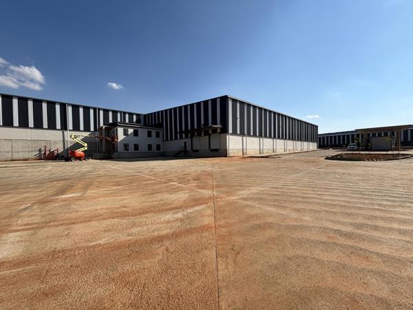 2 183 m² Industrial space