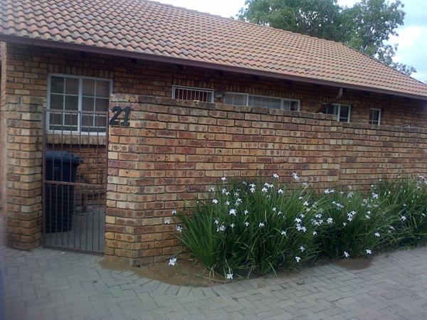 2 Bedroom Simplex