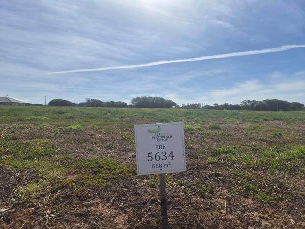 668 m² Land