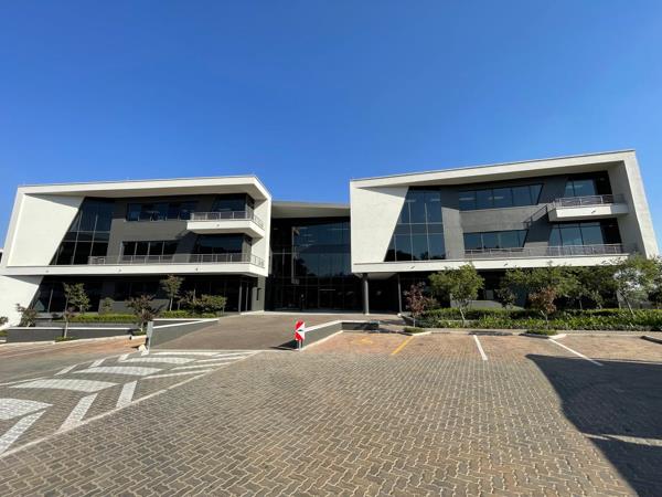 600 m² Commercial space