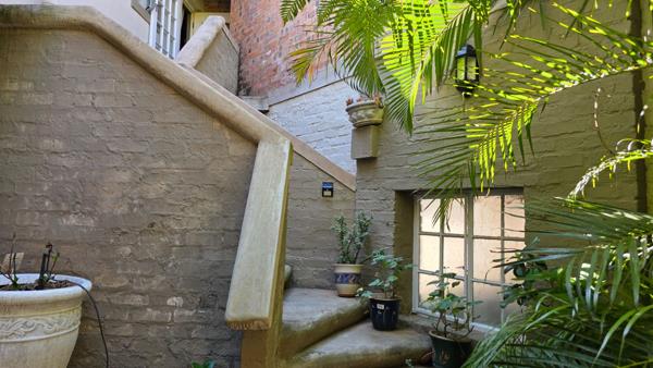 1 Bedroom House