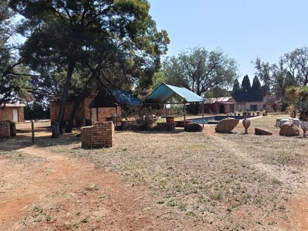 5.7 ha Farm