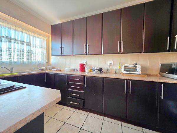 3 Bedroom Apartment
