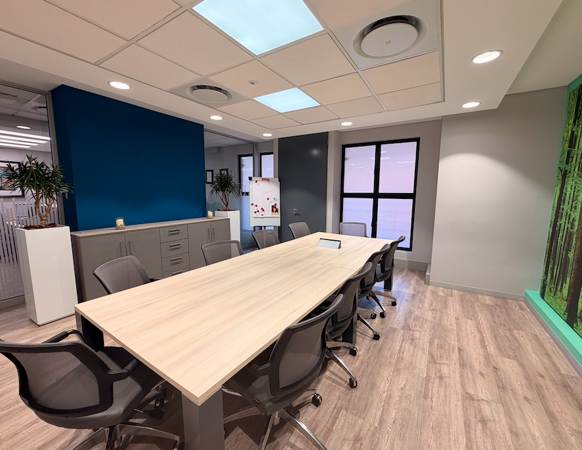 189 m² Commercial space