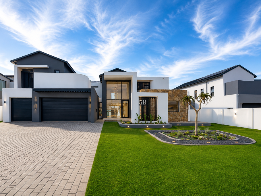 5 Bedroom House