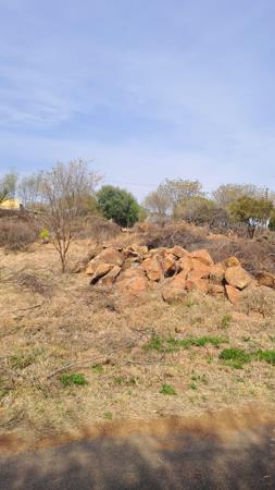1 000 m² Land