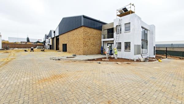 415 m² Industrial space
