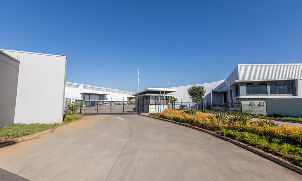 2 329 m² Commercial space