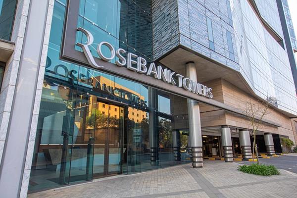978 m² Office Space