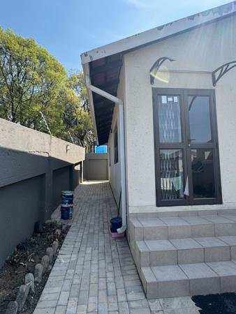 2 Bedroom Garden Cottage
