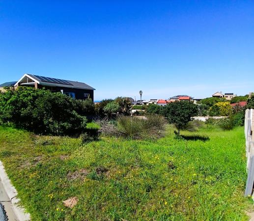 771 m² Land