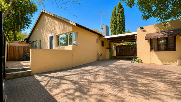 4 Bedroom House