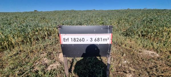 3 681 m² Land
