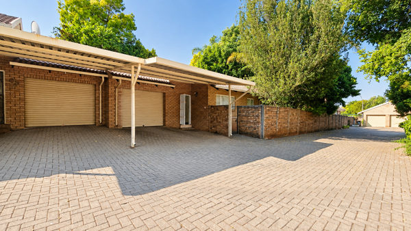 2 Bedroom Townhouse