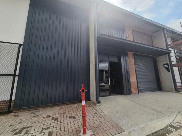 381 m² Industrial space