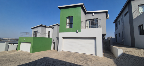 3 Bedroom Townhouse