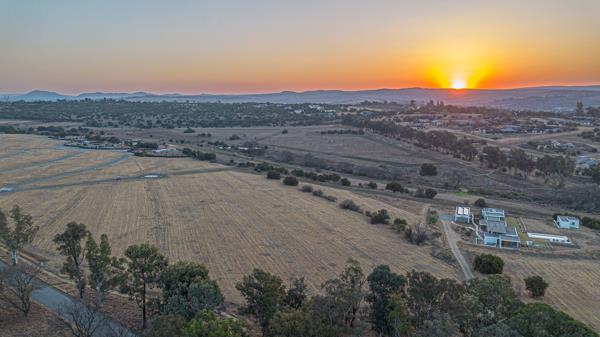 5 758 m² Land