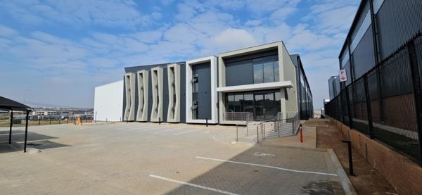 5 618 m² Industrial space