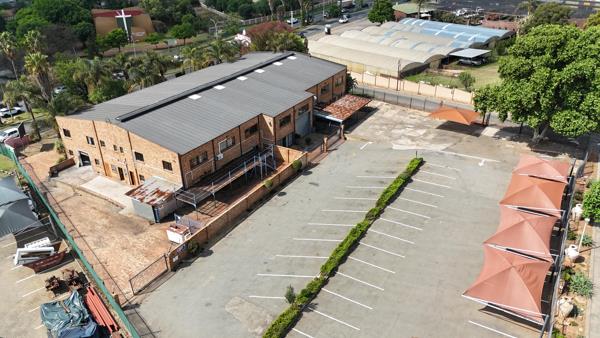 1 400 m² Industrial space