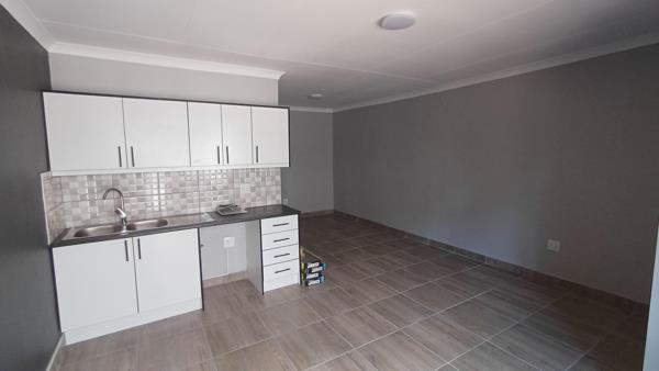 Studio Apartment