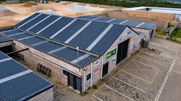 1 350 m² Industrial space