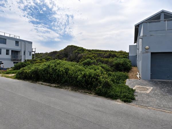 455 m² Land