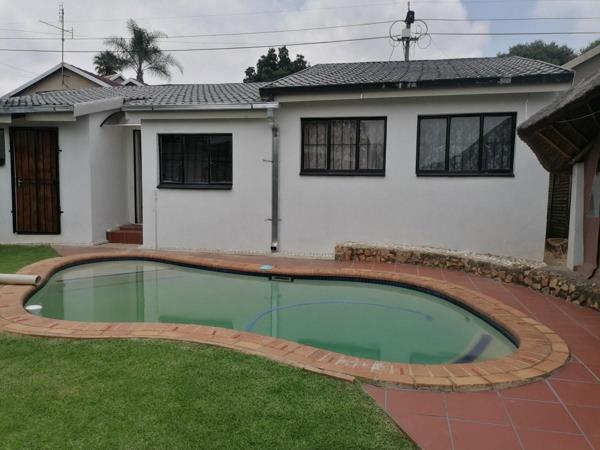 1 Bedroom Garden Cottage