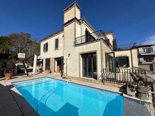 5 Bedroom House