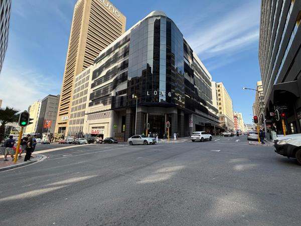 1 468 m² Commercial space