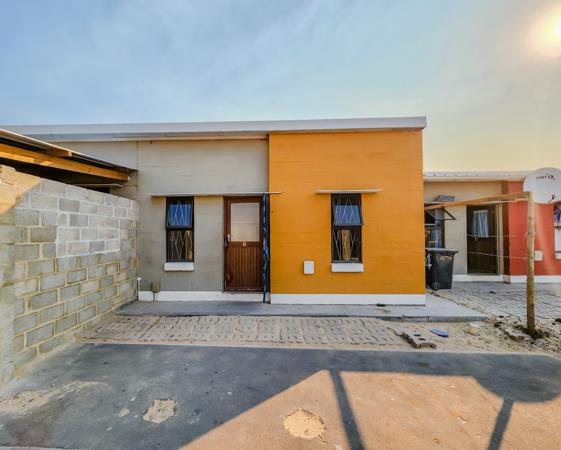 2 Bedroom House