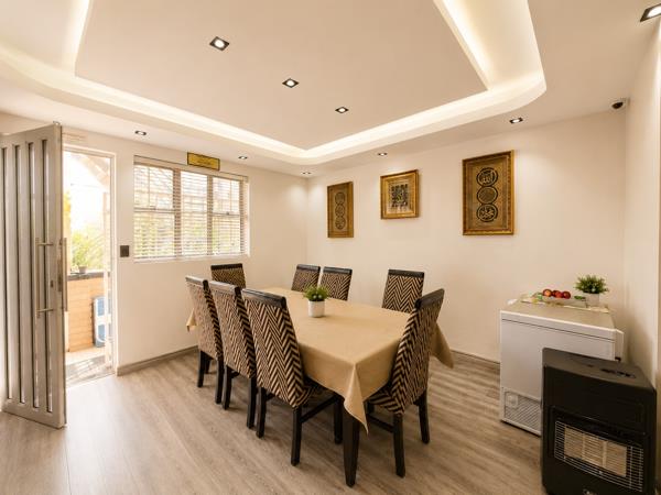 3 Bedroom Apartment
